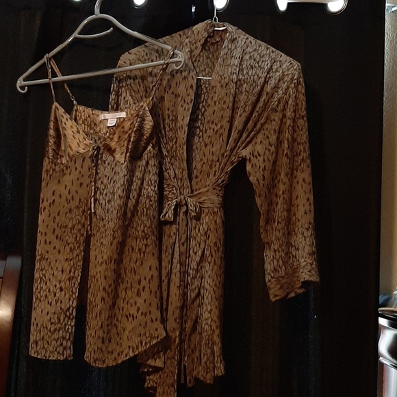 Victoria secret set - Picture 2 of 4